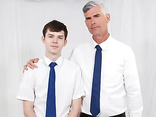 Dakota Lovell confesses sins & gets barebacked by Priest Oaks in the office