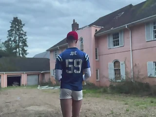 Top Monster Hard-on predominates and fucks a delivery dude in a abandoned office